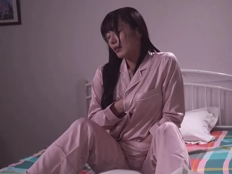 Tự sướng hàng đêm vì chồng bỏ bê, người vợ quyết định tìm đến ứng dụng hèn hò